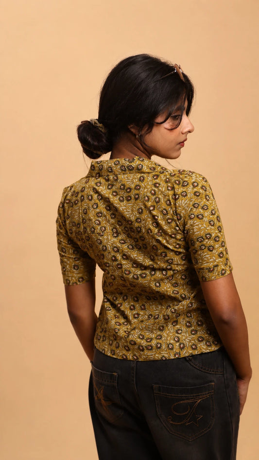 Aarvi - Ochre