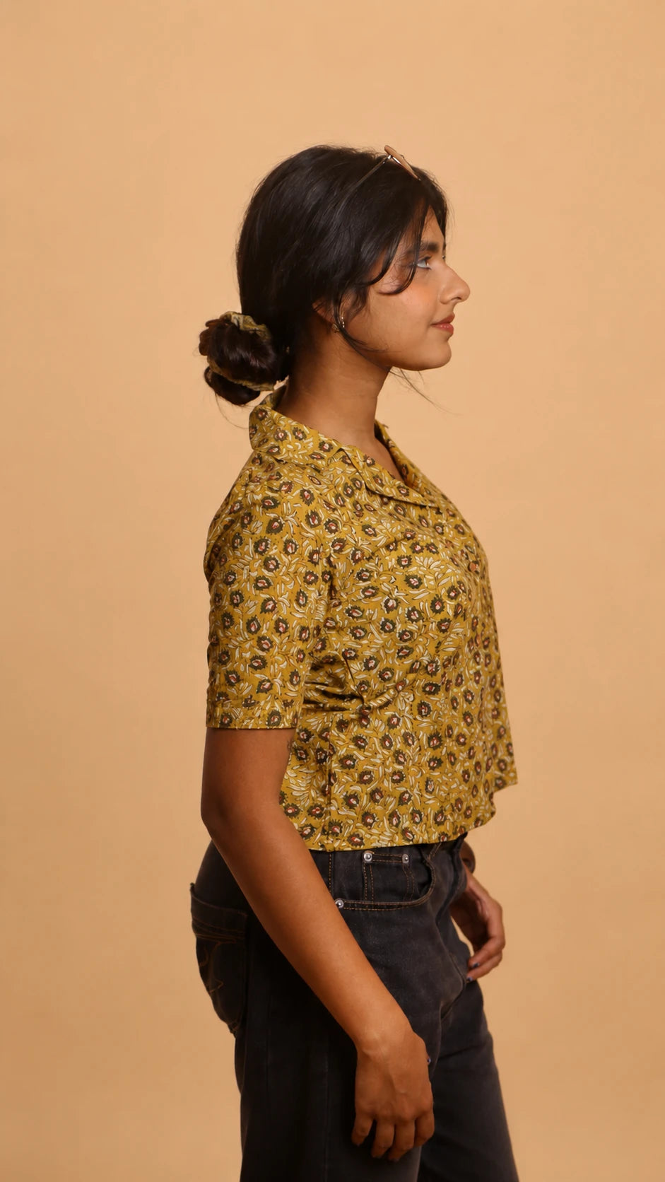 Aarvi - Ochre