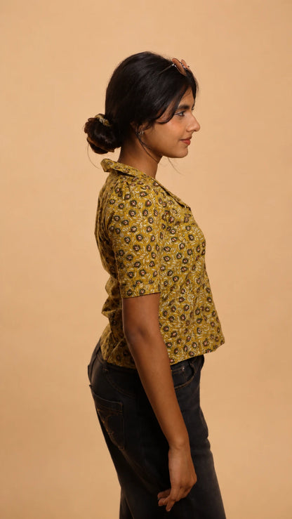 Aarvi - Ochre