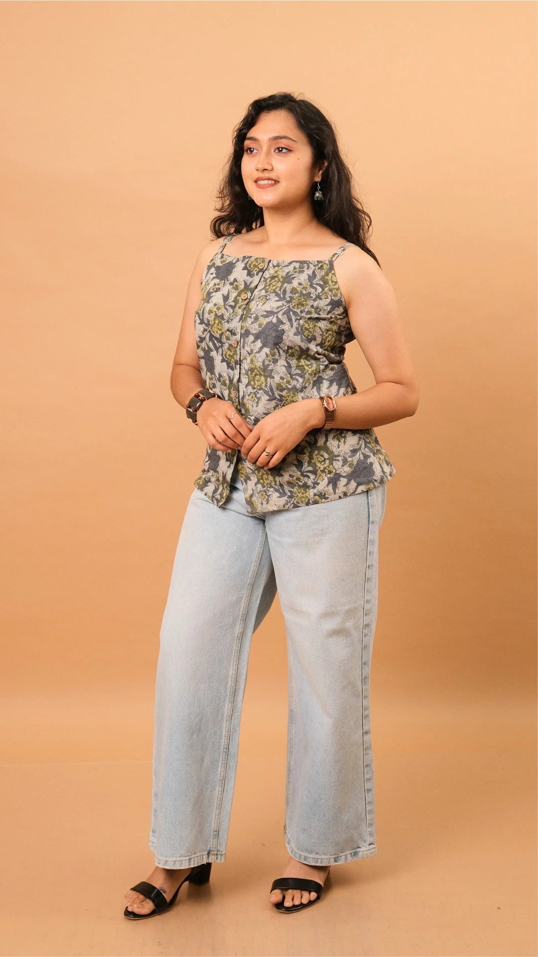 Sameera - Grey
